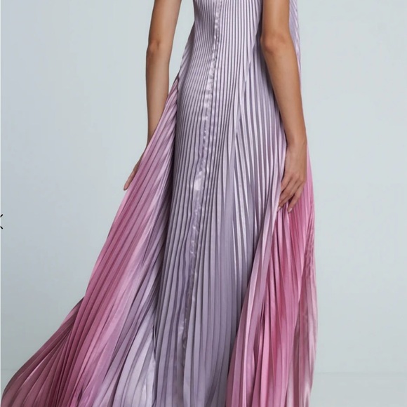 L’IDÉE Strapless Red cherry Pleated Gown Dress - Picture 14 of 15